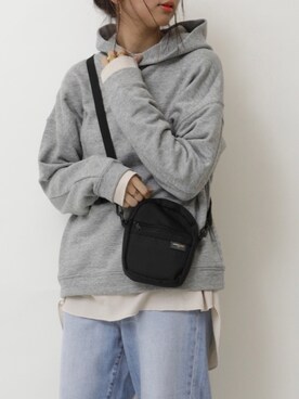 「SEVENDAYS=SUNDAY（セブンデイズサンデイ）のアイテム（スウェット）」を使った、くろさんさん（レディース・163cm）の冬コーディネート