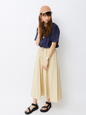 「SEVENDAYS=SUNDAY（セブンデイズサンデイ）のアイテム（スカート）」を使った、くろさんさん（レディース・163cm）の春コーディネート