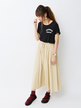 「SEVENDAYS=SUNDAY（セブンデイズサンデイ）のアイテム（スカート）」を使った、くろさんさん（レディース・163cm）の春コーディネート