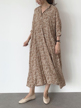 「CRAFT STANDARD BOUTIQUE（クラフトスタンダードブティック）のウエストドロストワンピース　＊（ワンピース、ブラウン系）」を使った、くろさんさん（レディース・163cm）の夏コーディネート