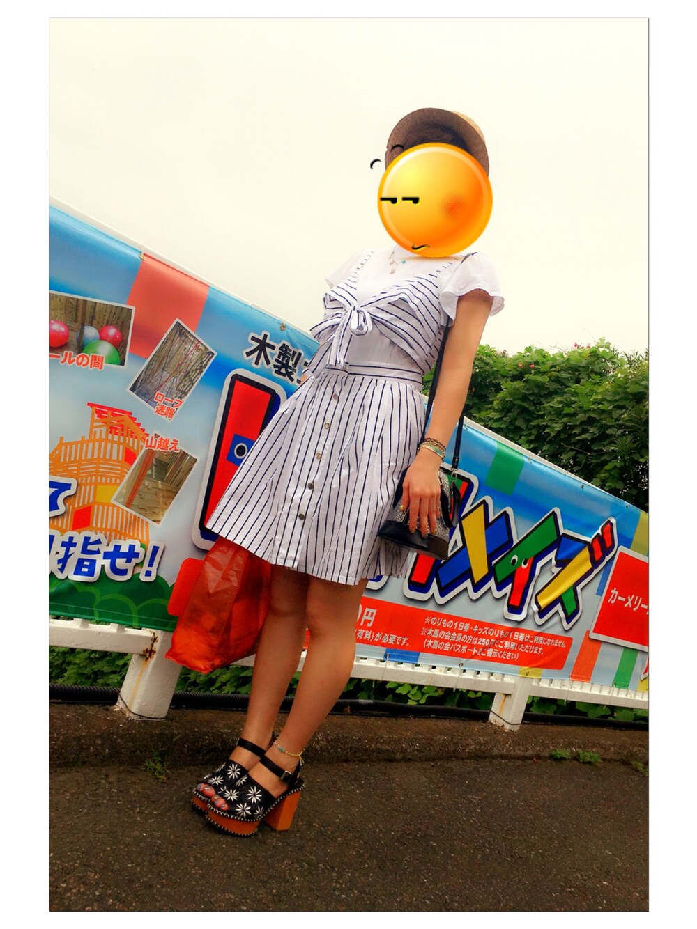 「豊島園」｜「MOUSSYのアイテム（サンダル、ブラック系）」を使った、まなみん。さん（レディース・158cm）の夏コーディネートの1枚目の写真