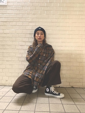 「CONVERSE STARS（コンバーススターズ）のアイテム」を使った、kuro74さん（レディース・164cm）の秋コーディネート