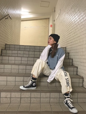 「CONVERSE STARS（コンバーススターズ）のアイテム」を使った、kuro74さん（レディース・164cm）の冬コーディネート