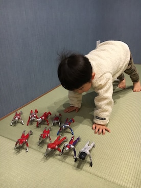 「筋トレ」｜komaさん（キッズ・80cm）の冬コーディネート