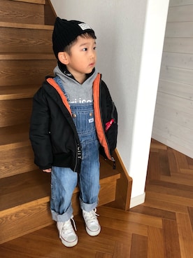 「stussy」｜「アイテム（サロペット/オーバーオール）」を使った、komaさん（キッズ・90cm）の冬コーディネート