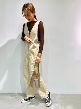 「RED CHOP WORKS（レッドチョップワークス）のアイテム（オールインワン・サロペット）」を使った、ゆいこさん（レディース・158cm）の秋コーディネート