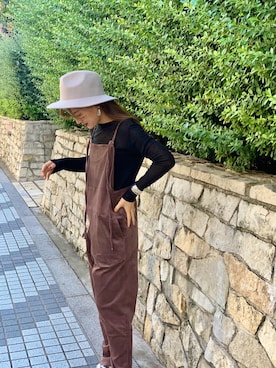 「RED CHOP WORKS（レッドチョップワークス）のアイテム（オールインワン・サロペット）」を使った、ゆいこさん（レディース・158cm）の秋コーディネート
