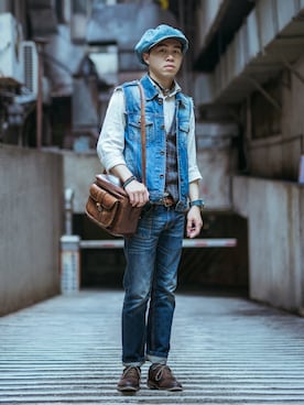 「WHILE（ワイル）のアイテム」を使った、CheHao羊奶さん（メンズ・168cm）の春コーディネート