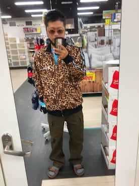 「ショット」｜「アイテム（サンダル）」を使った、TSUYOSHIさん（メンズ・163cm）の秋コーディネート