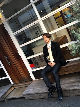 「soe（ソーイ）のアイテム（チェスターコート）」を使った、Jin Funatoさん（メンズ・169cm）の冬コーディネート