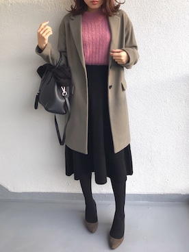 チェスターコート グリーン系 を使った ピンクニット の人気ファッションコーディネート Wear