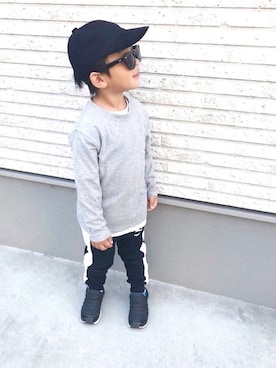 「シンプルおしゃれが好き」｜KANATAさん（キッズ・100cm）の秋コーディネート