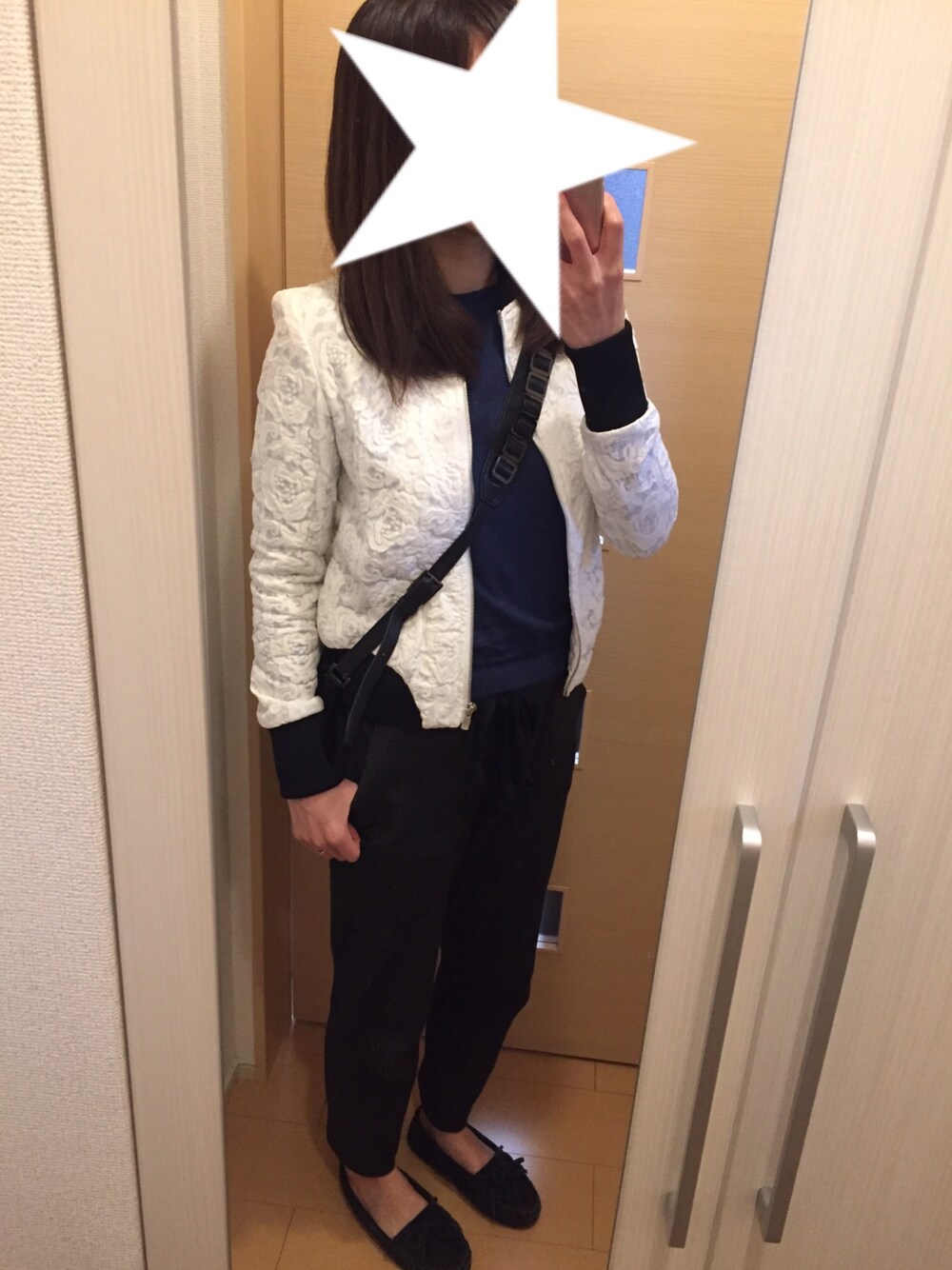 「春、休日スタイル」｜「LE CIEL BLEUのアイテム（ブルゾン、ホワイト系）」を使った、ランバリーさん（レディース・155cm）の春コーディネートの1枚目の写真
