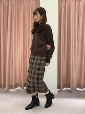 「アイテム（トップス、ブラウン系）」を使った、Honokaさん（レディース・156cm）の秋コーディネート