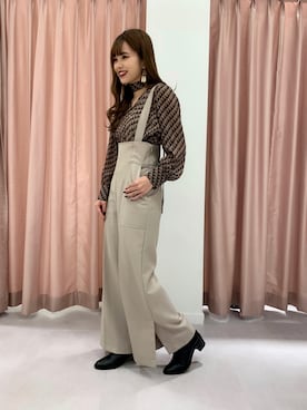 「アイテム（ブーティ）」を使った、Honokaさん（レディース・156cm）の秋コーディネート