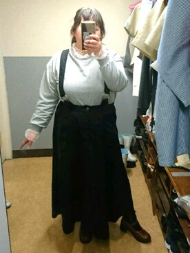 「デブでもオシャレしたい」｜「アイテム（スウェット）」を使った、えなじーさん（レディース・156cm）の秋コーディネート