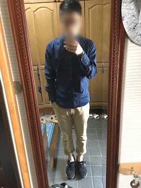 「ZARA（ザラ）のアイテム（シャツ/ブラウス、ブルー系）」を使った、ryu yamさん（メンズ・170cm）の春コーディネート