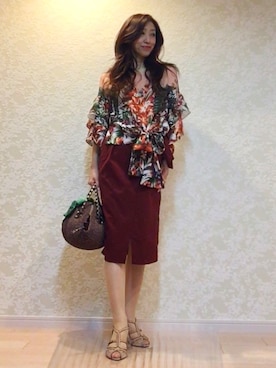 「花柄トップス」｜「アイテム（その他）」を使った、ちはやさん（レディース・163cm）の夏コーディネート