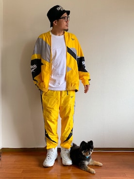 「Reebok（リーボック）のアイテム（ジャージ）」を使った、シオマリアッチさん（メンズ・172cm）の秋コーディネート