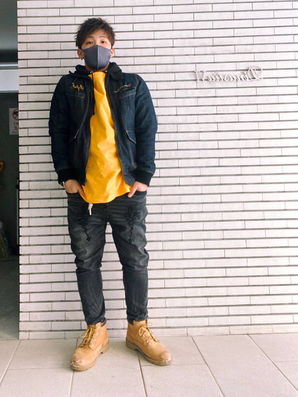 LEFLAHのデニムジャケット（ブルー系）を使った人気ファッション