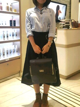「stripes」｜「アイテム（腕時計）」を使った、VIELLAさん（レディース・153cm）の秋コーディネート