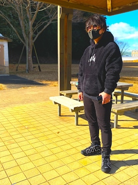 「Jordan」｜「アイテム（スラックス）」を使った、YASHOさん（メンズ・168cm）の冬コーディネート