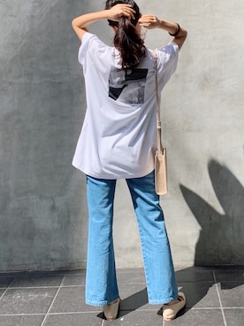 「バックプリント」｜「アイテム（デニムパンツ）」を使った、sykさん（レディース・163cm）の春コーディネート