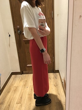 「red」｜「アイテム（アナログ腕時計）」を使った、FFさん（レディース・158cm）の冬コーディネート