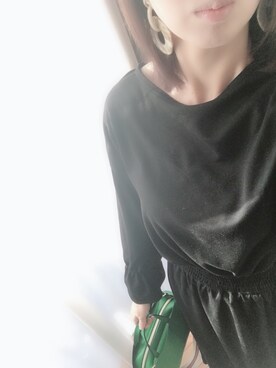 「おおぶりピアス」｜「アイテム（ワンピース）」を使った、posoposoさん（レディース・165cm）の春コーディネート