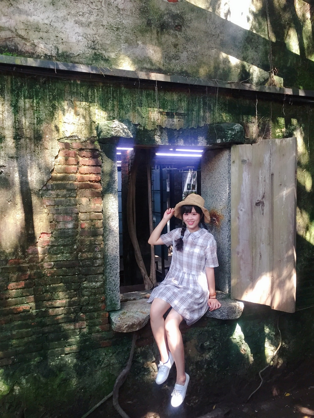 「traveloutfit、Taiwan、Tainan」｜「nittのアイテム（ワンピース、その他）」を使った、囧囧さん（レディース・160cm）の夏コーディネートの1枚目の写真