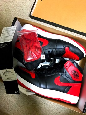 「AIR JORDAN（エアジョーダン）のアイテム（スニーカー、レッド系）」を使った、Ryoさん（メンズ・172cm）の春コーディネート