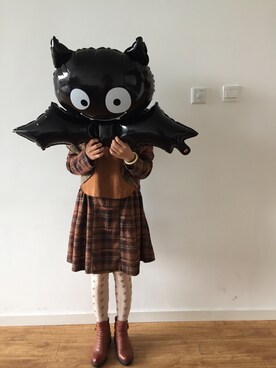 「Halloweenのアイテム（スカート、ブラウン系）」を使った、_鱼涩涩し_さん（レディース・160cm）の秋コーディネート