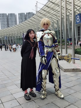 「月野HOUSEのアイテム（シャツ/ブラウス、ブラック系）」を使った、_鱼涩涩し_さん（レディース・160cm）の春コーディネート