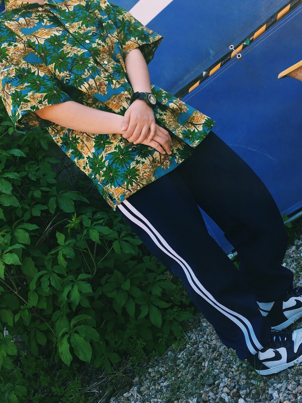 「NIKE、dunk、nikedunk、ootd、dailylook、outfit」｜「CASIOのアイテム（アナログ腕時計、グリーン系）」を使った、mushr000000mさん（レディース・168cm）の秋コーディネートの1枚目の写真