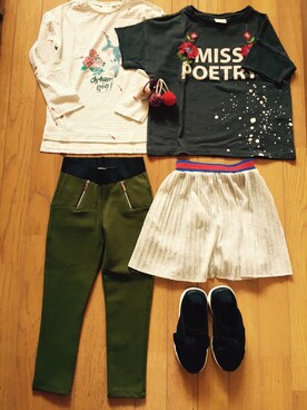 「ZARA KIDSのアイテム（スニーカー、ブラック系）」を使った、hiyokonoTUKIさん（キッズ・110cm）の夏コーディネート