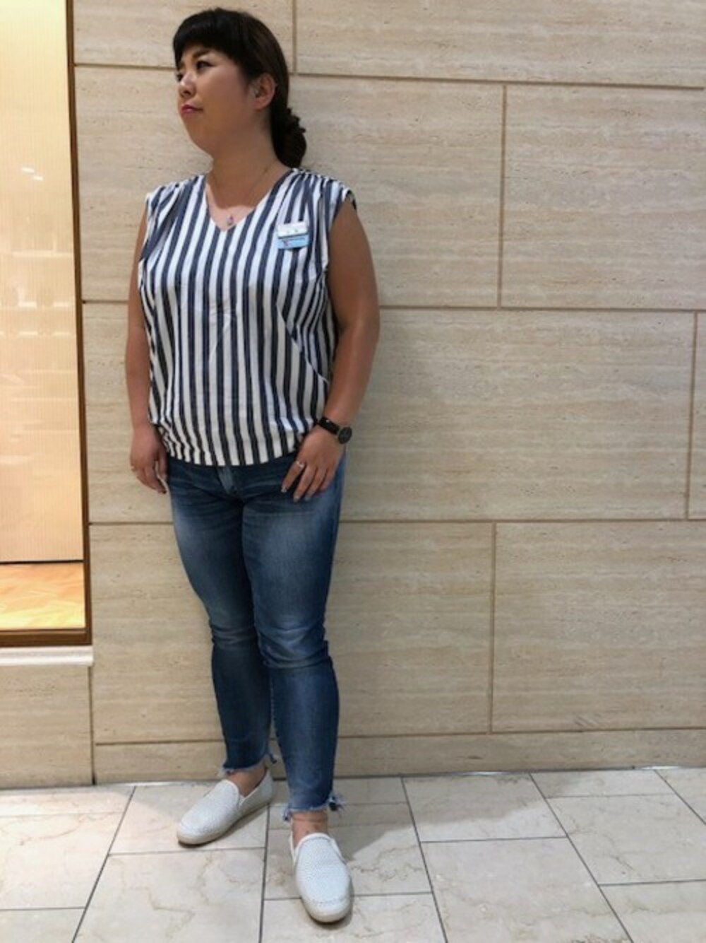 「Minnetonkaの【MINNETONKA】ミネトンカ　PACIFIC/パシフィック（スニーカー、ホワイト系）」を使った、MINNETONKAONLINESHOPさん（レディース・165cm）の夏コーディネートの1枚目の写真