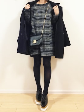 「オックスフォードシューズ」｜「アイテム（チェスターコート）」を使った、Saaさん（レディース・153cm）の冬コーディネート