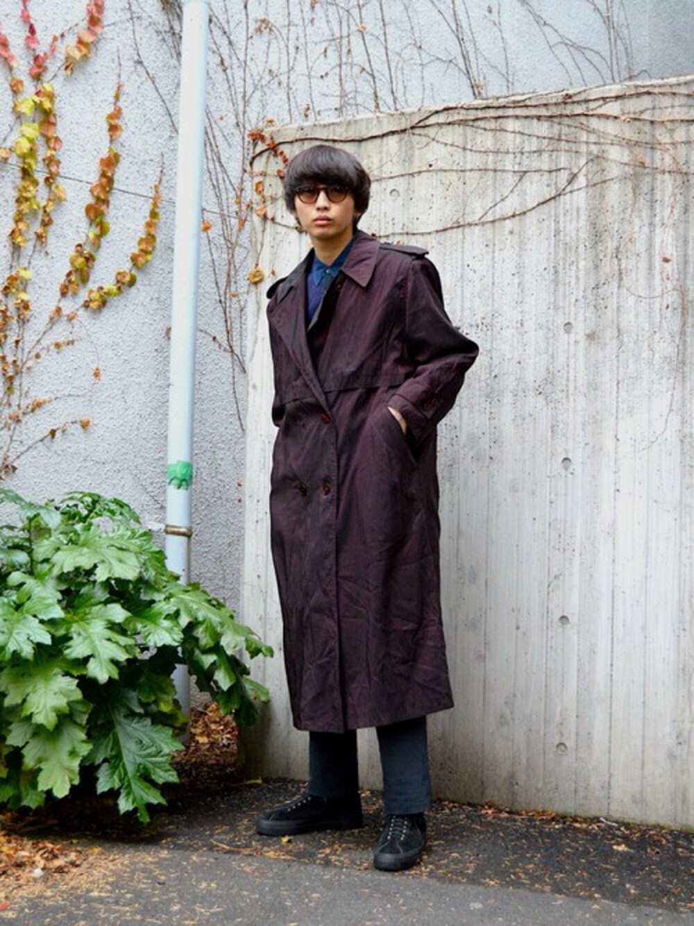 dude_harajukuさんの「Used - Burgundy デザインロングコート（no brand）」を使ったコーディネート