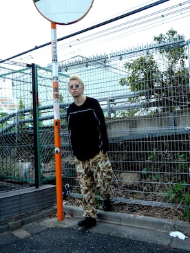 「アイテム（カーゴパンツ）」を使った、dude_harajukuさん（メンズ・175cm）の冬コーディネート