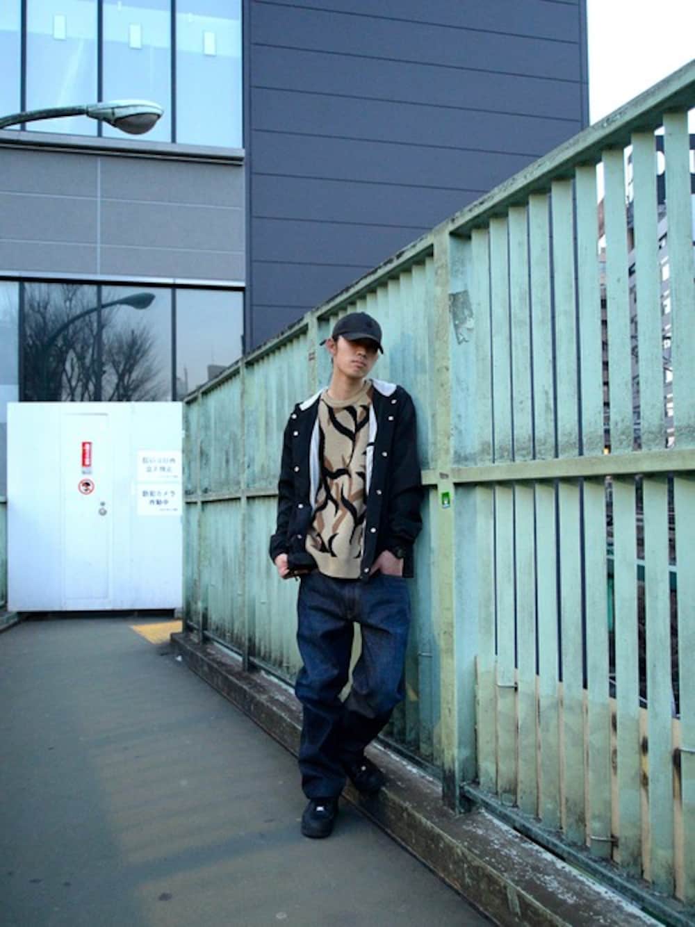 Supreme のニット/セーター（ベージュ系）を使った人気ファッション