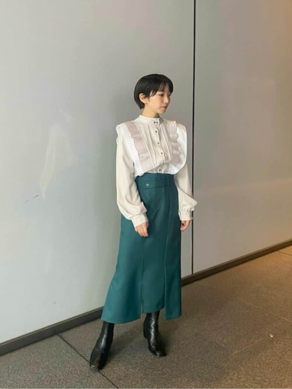 リードプリーツブラウスを使った人気ファッションコーディネート - WEAR