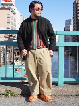 「COMOLI（コモリ）のアイテム（その他アウター）」を使った、ちょちょポリスさん（メンズ・168cm）の春コーディネート