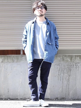 「カラーサングラス」｜「アイテム（ブルゾン）」を使った、リッキー ほそださん（メンズ・162cm）の春コーディネート