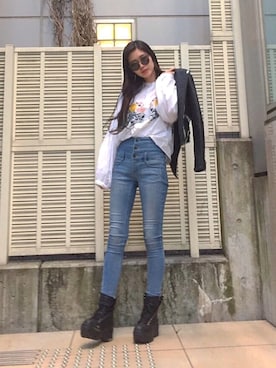 「FIG&VIPER（フィグアンドバイパー）のアイテム（ブーツ）」を使った、MIREIさん（レディース・170cm）の春コーディネート