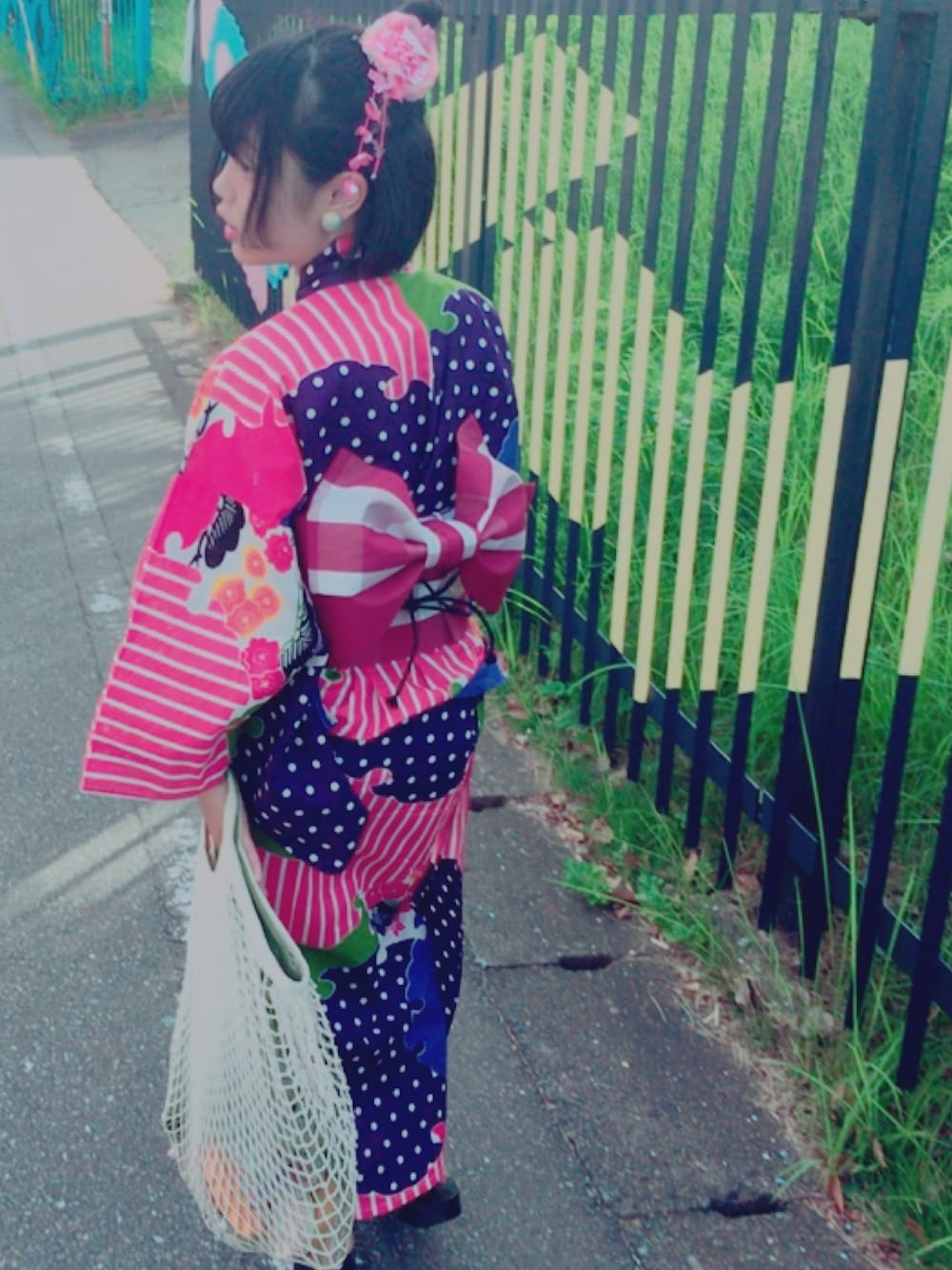 「浴衣、夏祭り、夏、レトロ柄、ギンガムチェック、花火大会」｜「ゆかたのアイテム（浴衣、レッド系）」を使った、サクラさん（レディース・152cm）の夏コーディネートの1枚目の写真