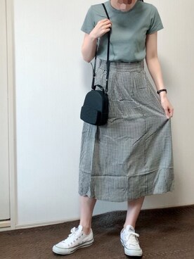 「無印良品（ムジルシリョウヒン）のアイテム（Tシャツ/カットソー、グリーン系）」を使った、をさん（レディース・160cm）の夏コーディネート
