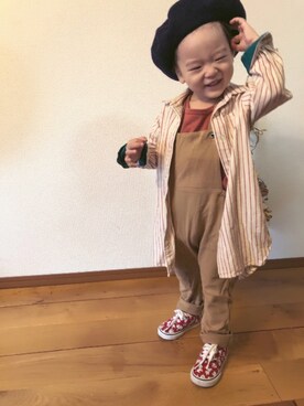「秋のブラウンスタイル」｜「アイテム（サロペット/オーバーオール）」を使った、はるみちさん（キッズ・90cm）の秋コーディネート