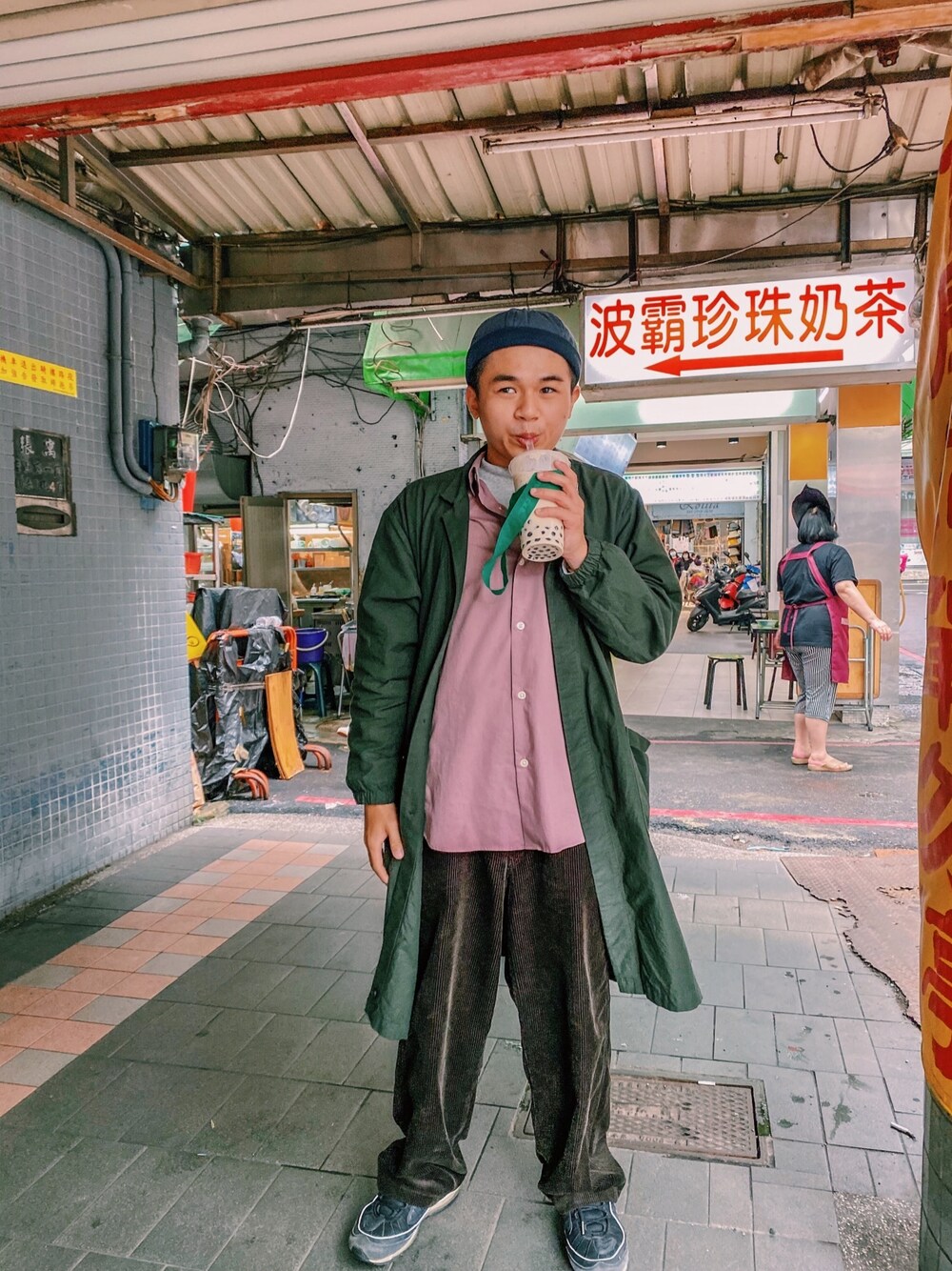 「ootd、冬コーデ、低身長、低身長コーデ」｜「GUのアイテム（シャツ/ブラウス、ピンク系）」を使った、Richard 查씨さん（メンズ・160cm）の冬コーディネートの1枚目の写真