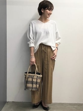 「アイテム（バッグ、ホワイト系）」を使った、hirotaさん（レディース・167cm）の春コーディネート