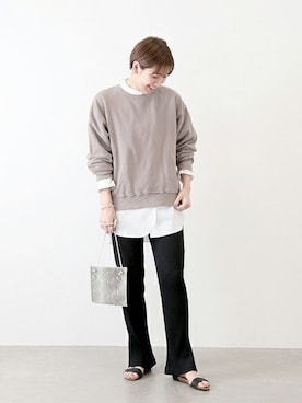 「アイテム（バッグ、ホワイト系）」を使った、hirotaさん（レディース・168cm）の冬コーディネート